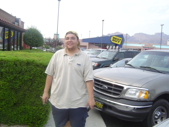 Xcursion is over.  Time to eat at Applebees.  Eatin' Good in the Neighborhood!